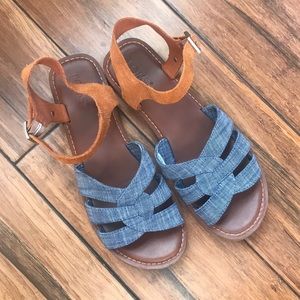 Toms Zoe Chambray and suede sandals